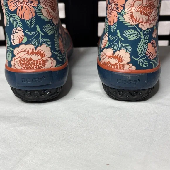 Bogs Blue & Pink Floral Size 7 Tall  Rain Boots Pull-On NWOT Women’s 💙 - Picture 8 of 12